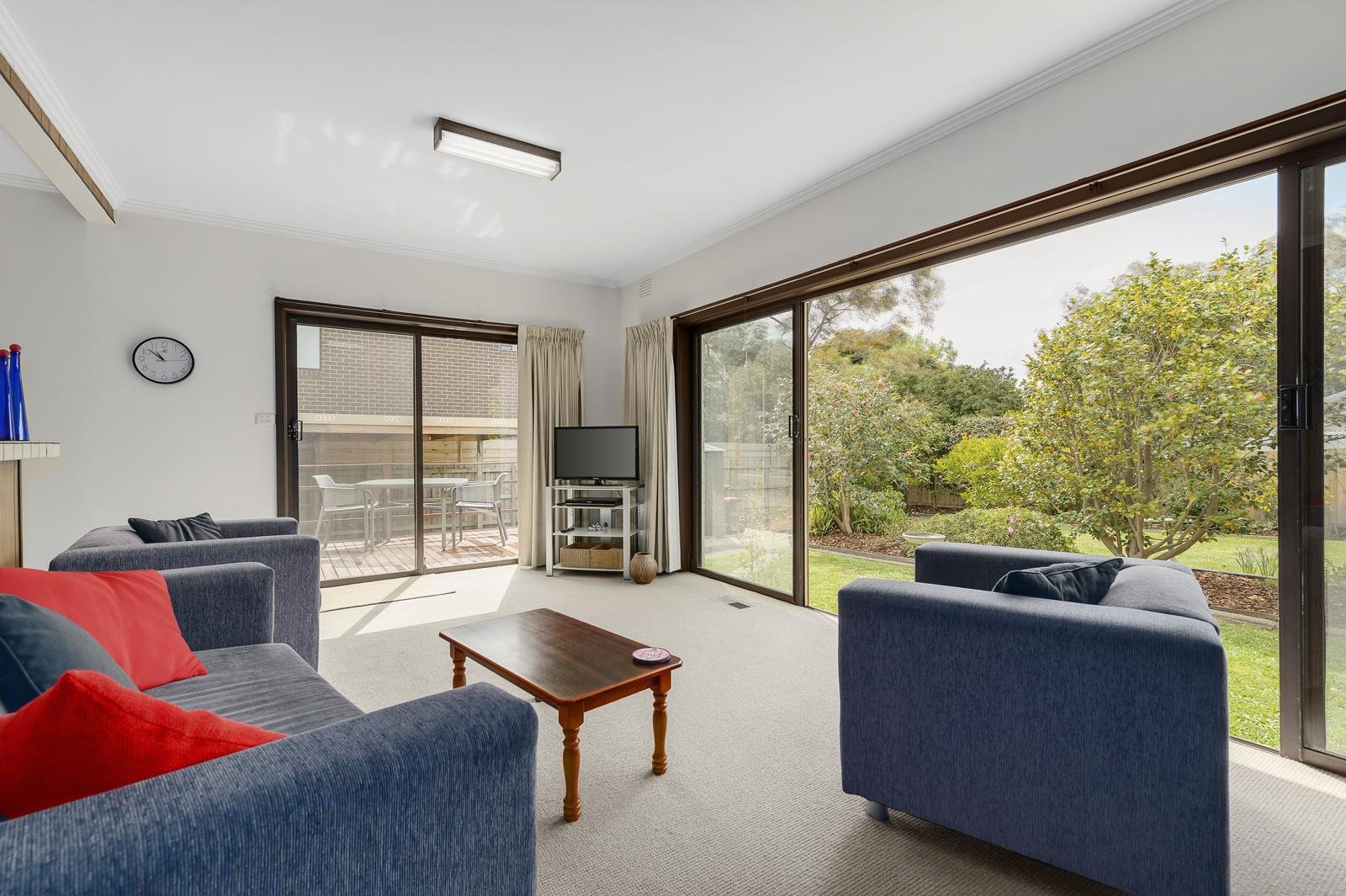 37 Gissing Street, Blackburn South image 6
