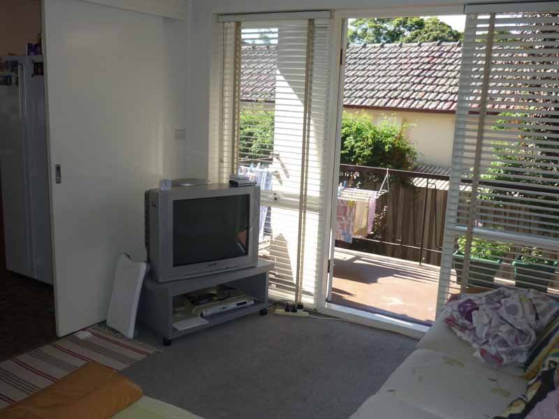3/7 Glenmore Street, Box Hill image 3