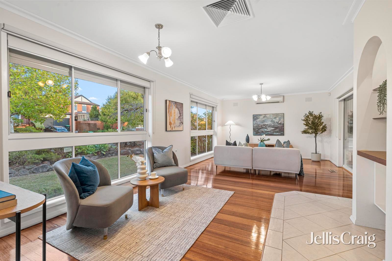 37 Grant Olson Avenue, Bulleen image 3