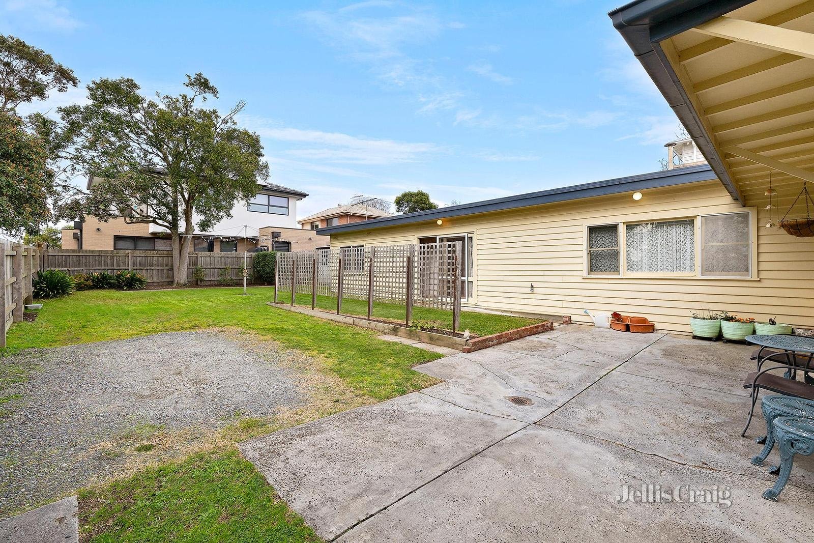 37 Grovedale Road, Surrey Hills image 8