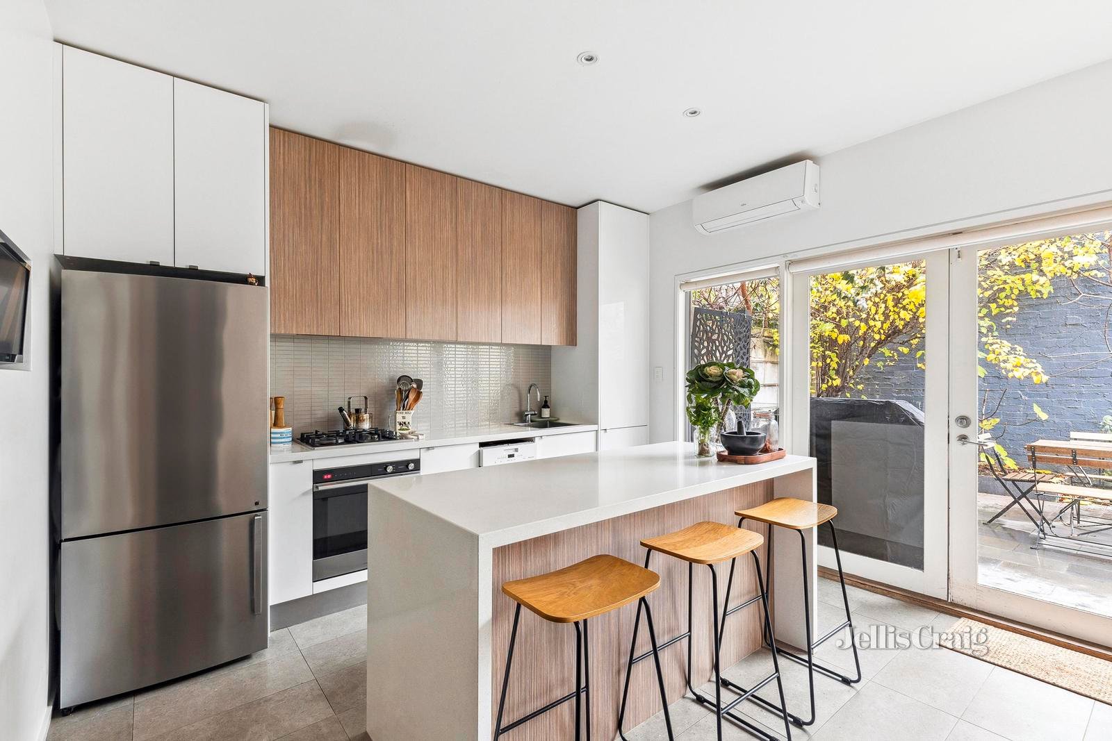 3/7 Hays Place, Geelong image 2