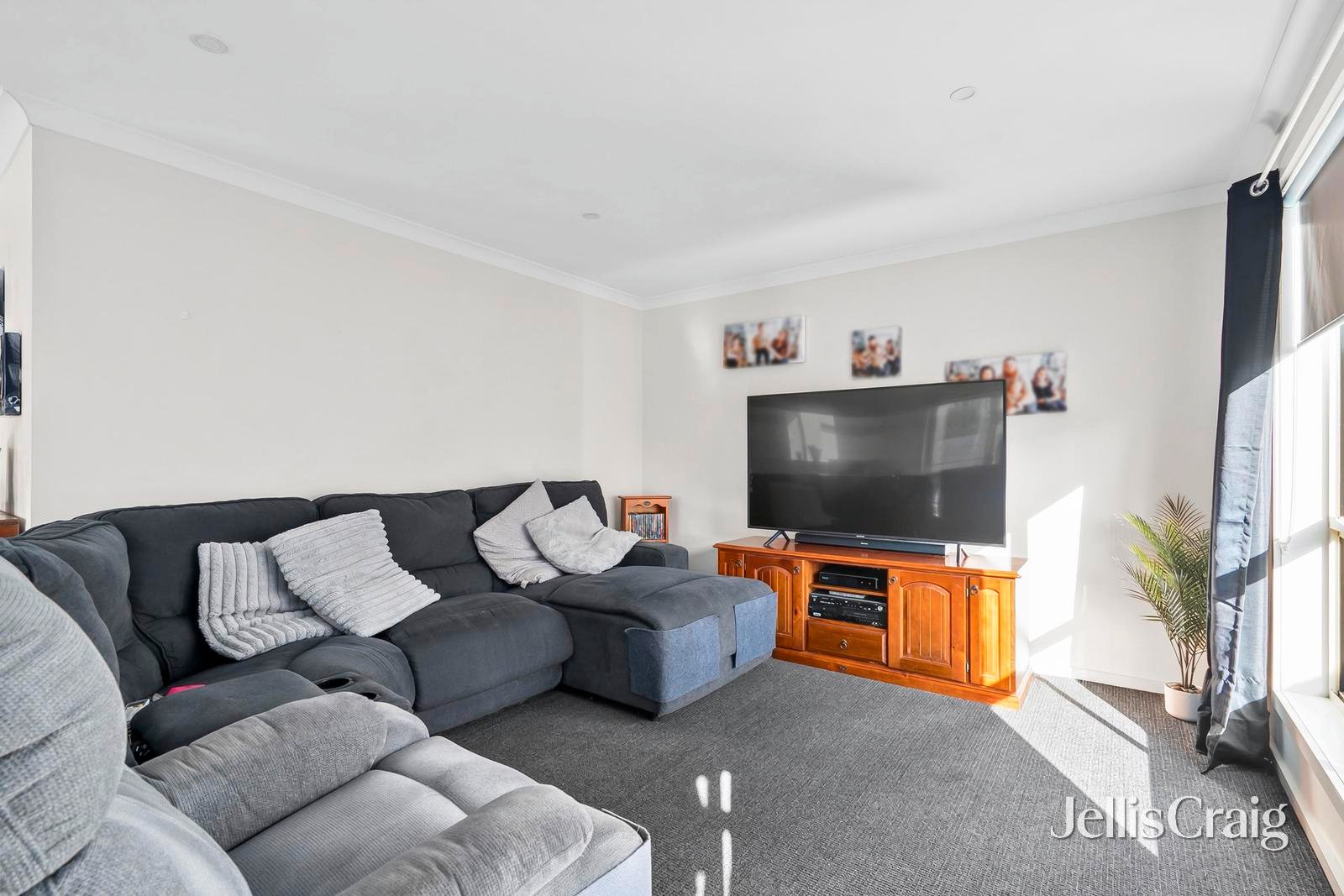 3/7 Helms Street, Newcomb image 7