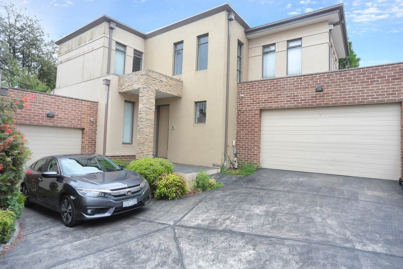 3/7 Highview Drive, Doncaster image 1