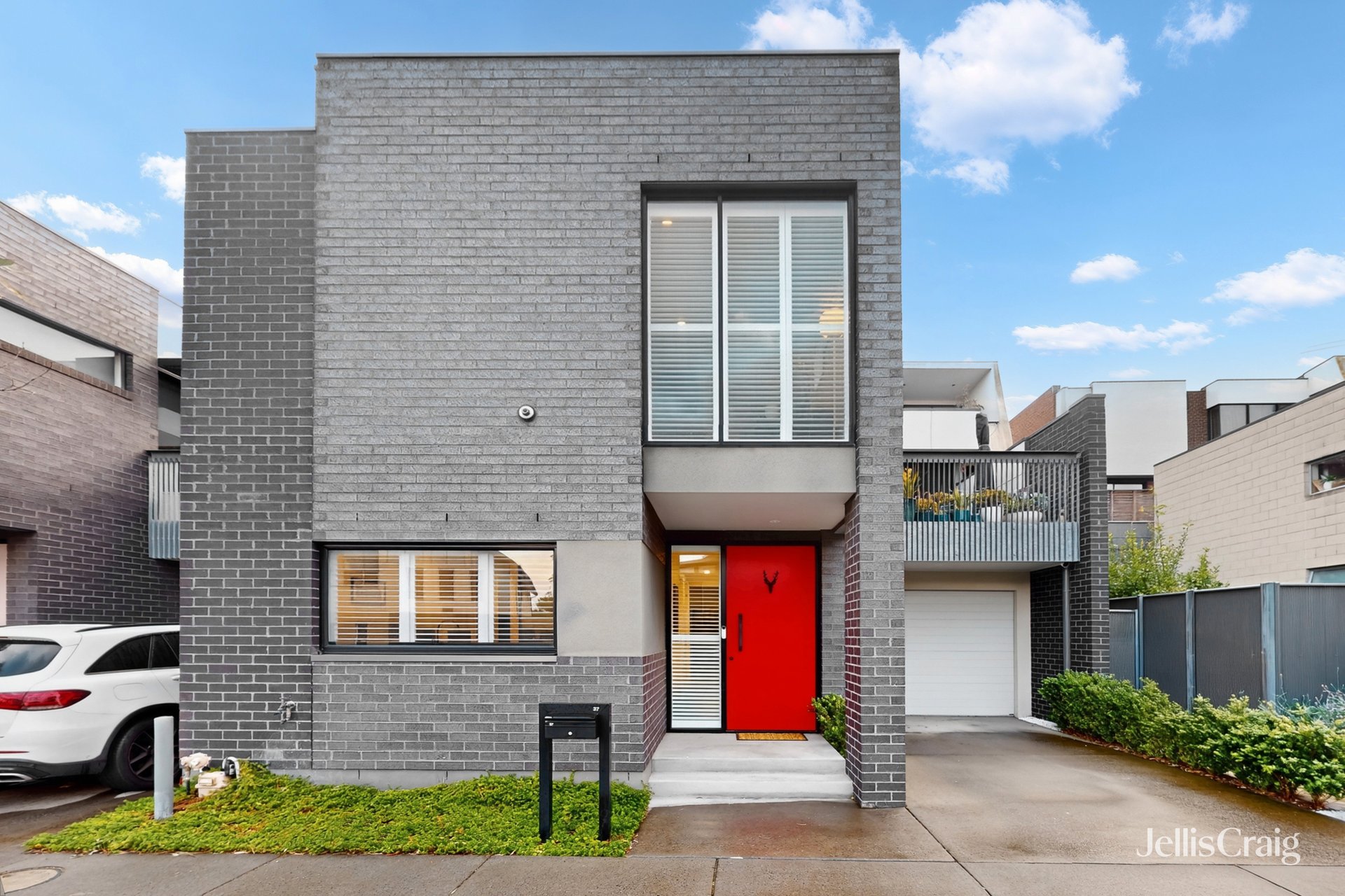 37 Hillsdale Avenue, Maribyrnong image 12