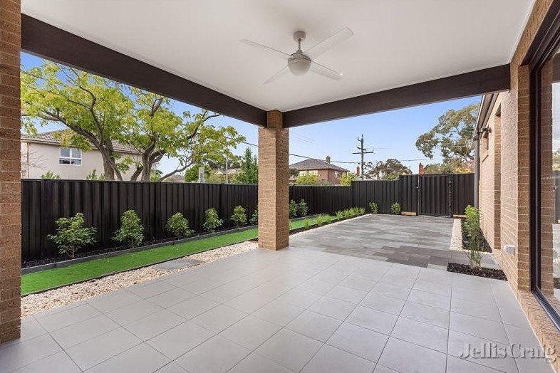 37 Hobart Road, Murrumbeena image 5