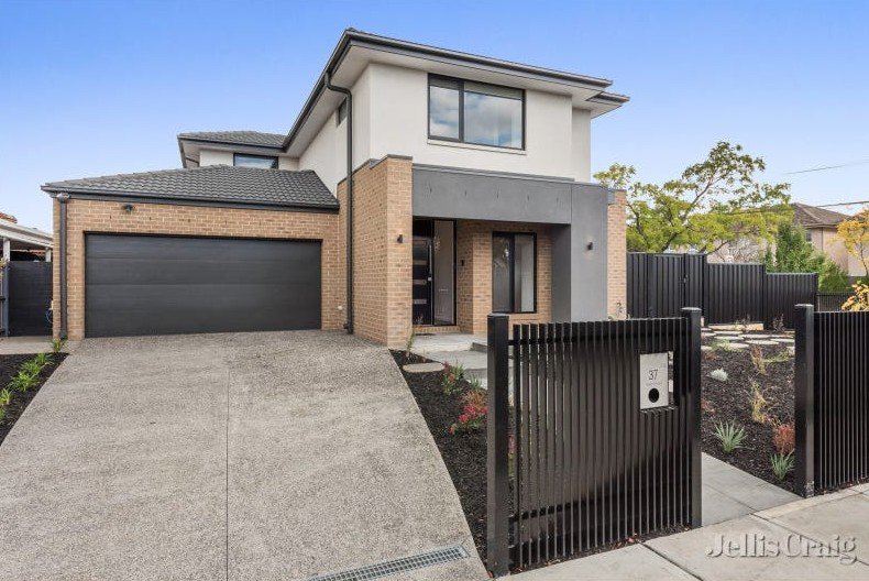 37 Hobart Road, Murrumbeena image 1