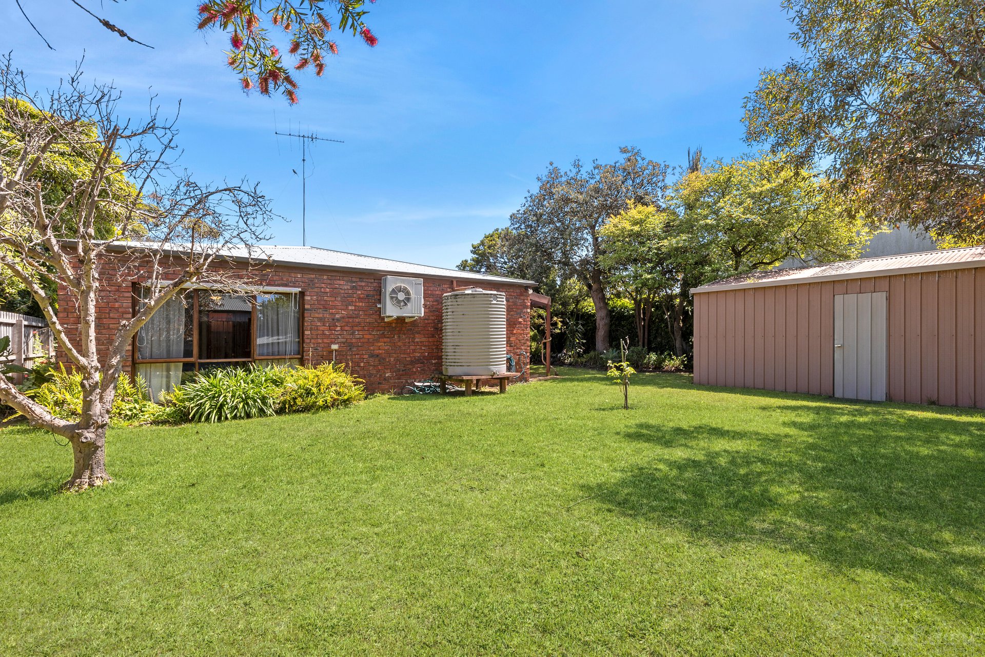Property Gallery Thumbnail 13