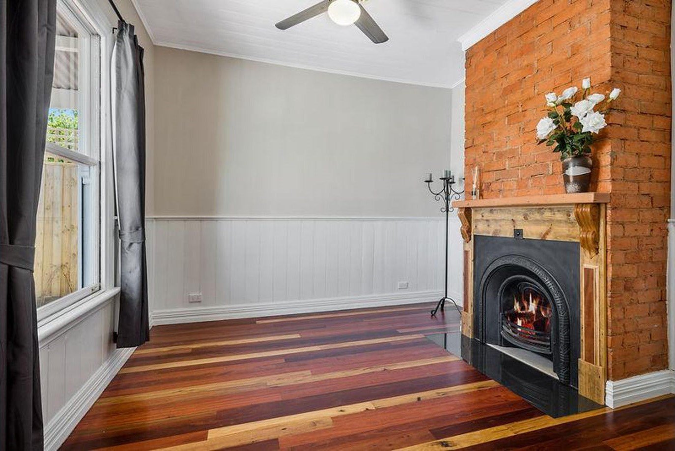 Property Gallery Thumbnail 7