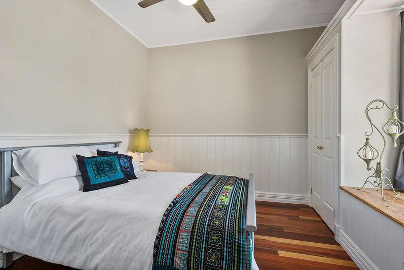 Property Gallery Thumbnail 6