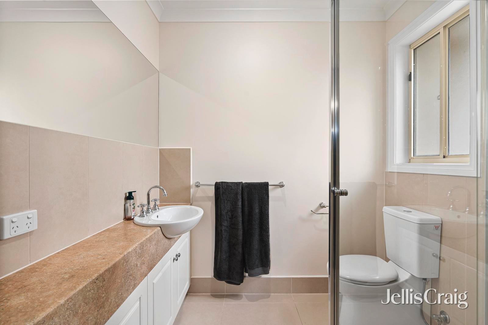 3/7 Kerr Street, Lilydale image 6