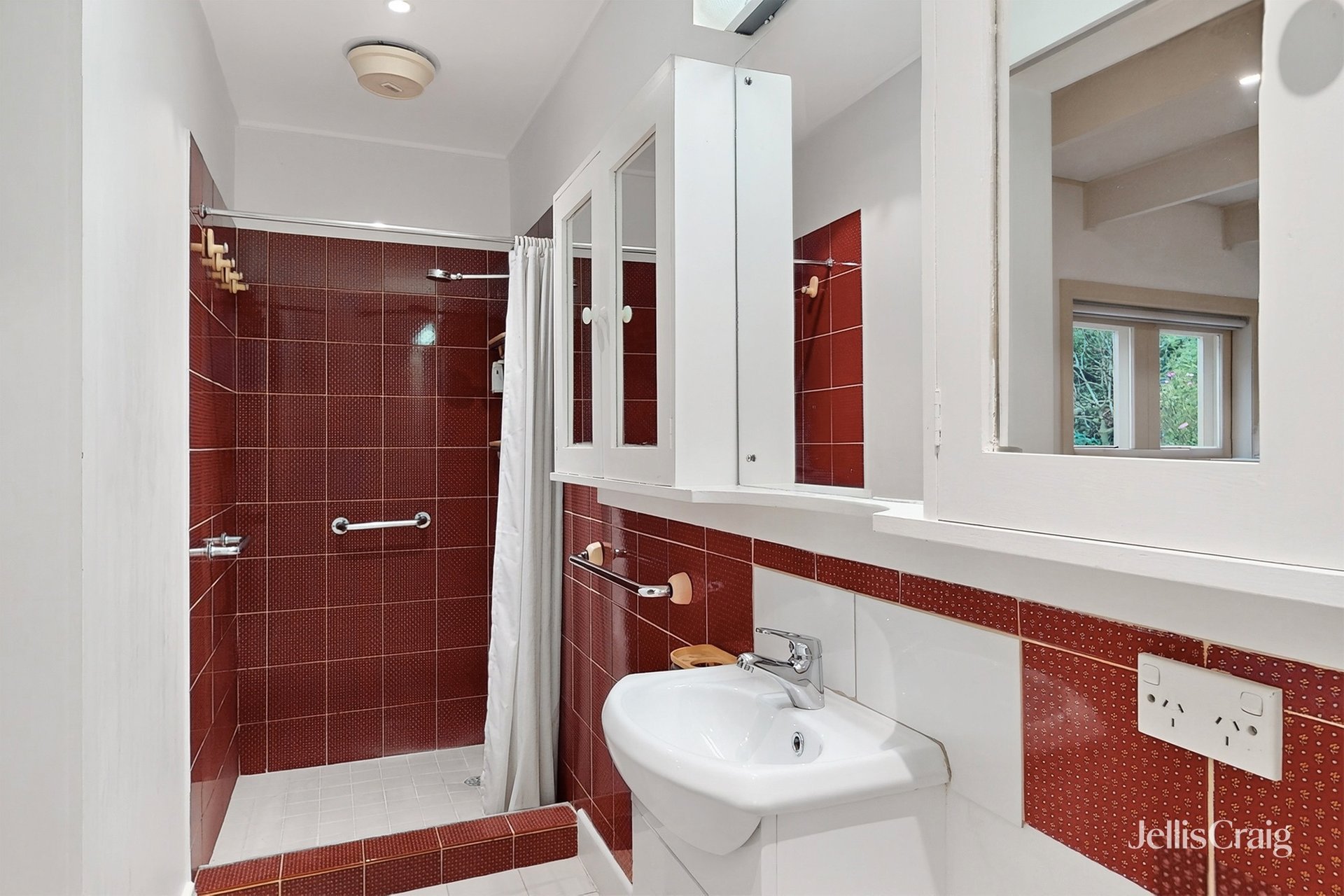 37 Kinane Street, Brighton image 13