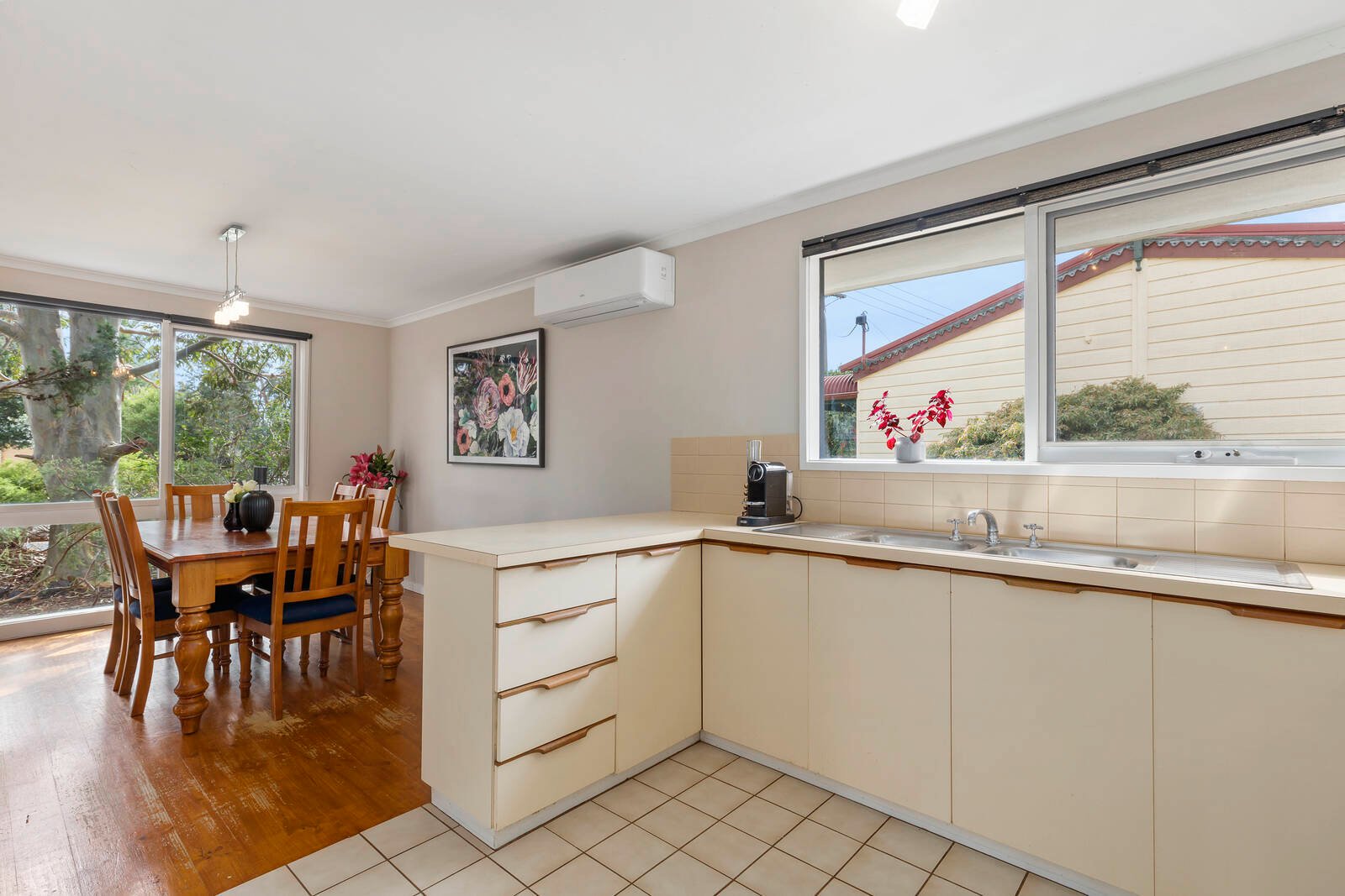 Property Gallery Thumbnail 5