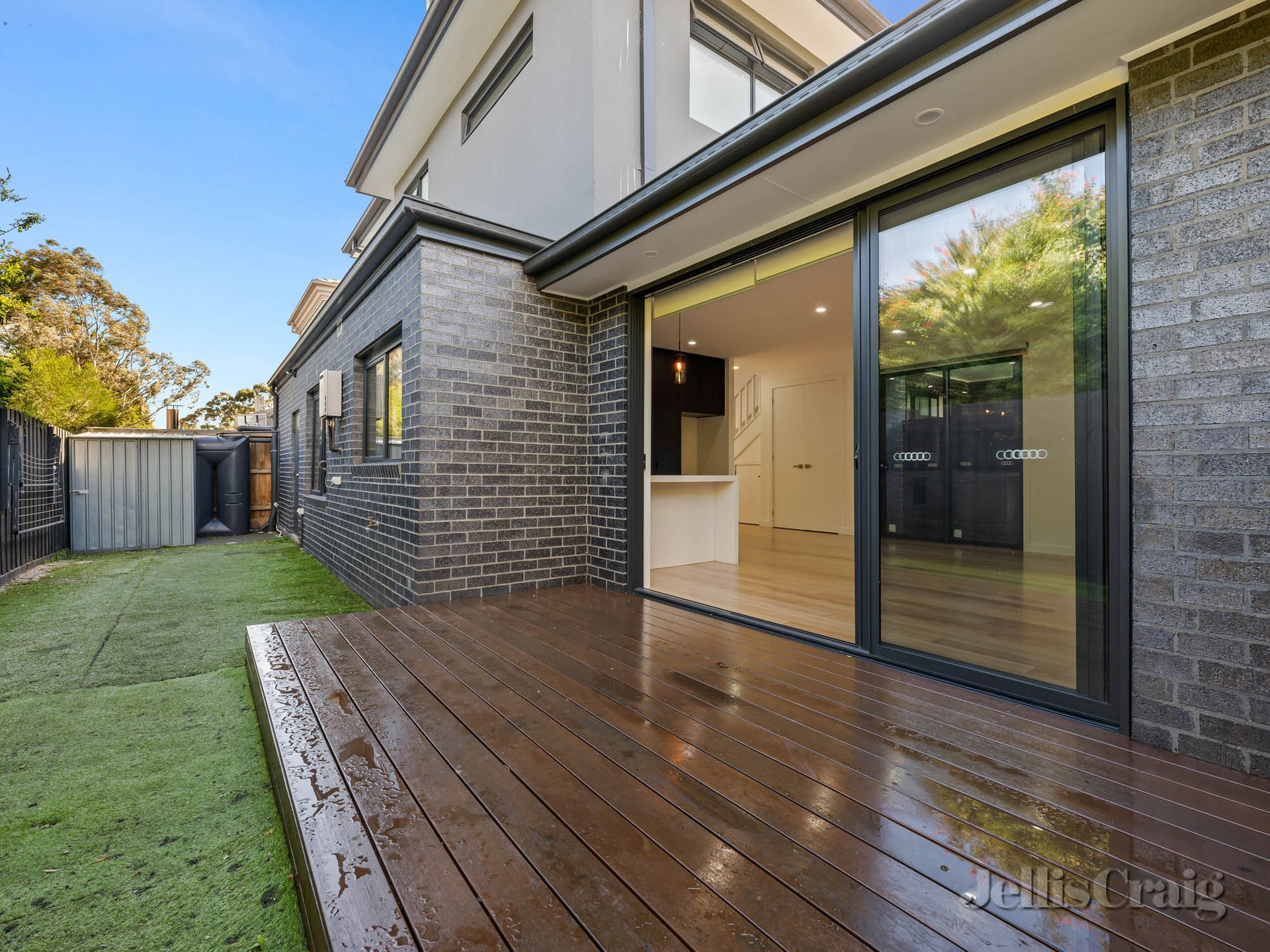 3/7 Lae Street, Heidelberg West image 9