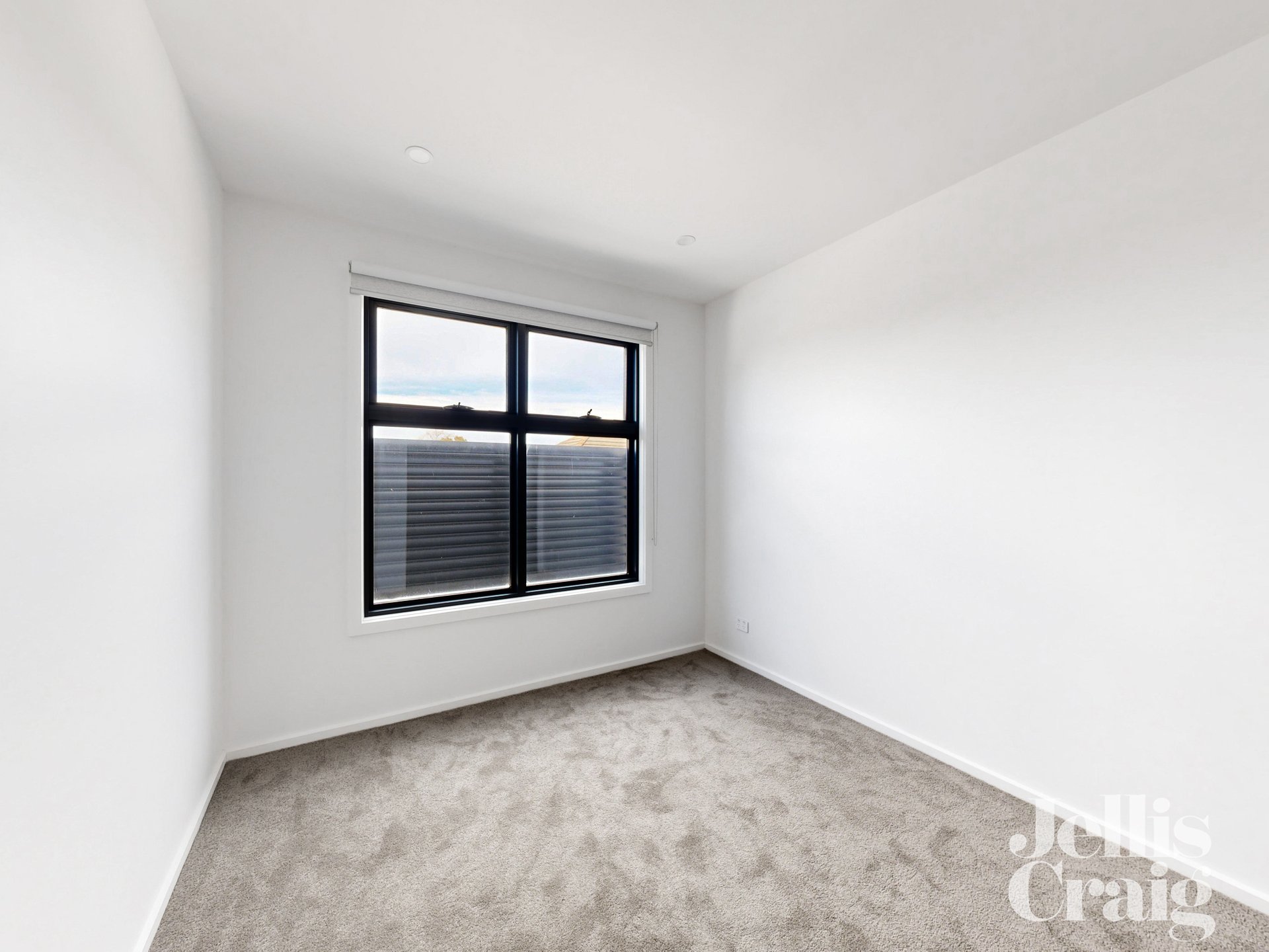 3/7 Larman Street, Bentleigh East image 10