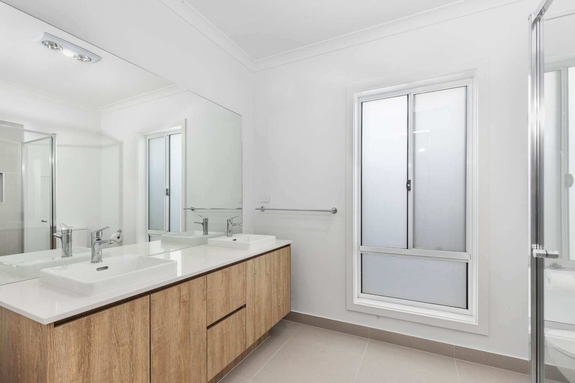 Property Gallery Thumbnail 5