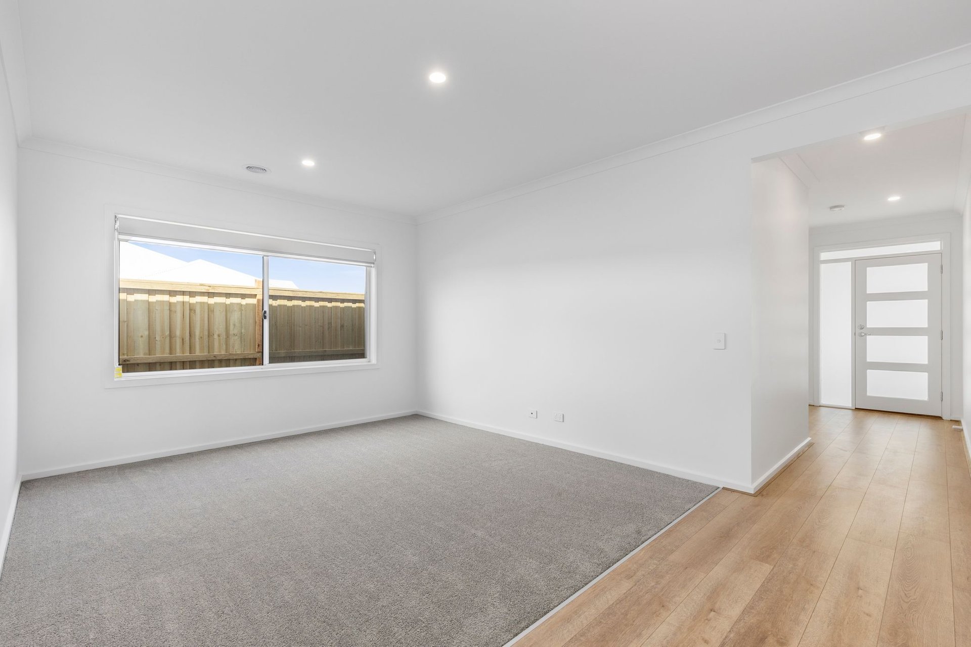 Property Gallery Thumbnail 4