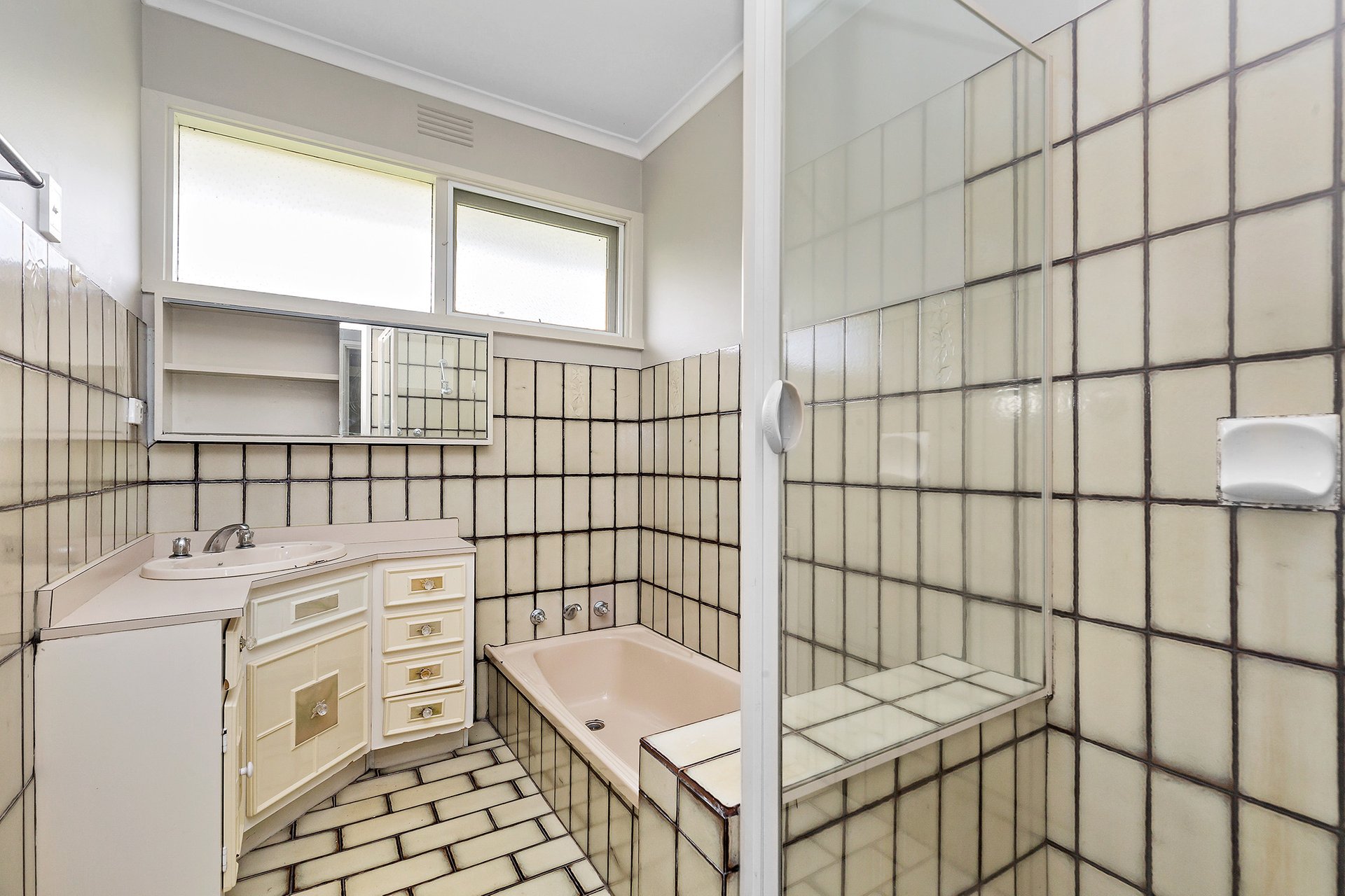 37 Lincoln Avenue, Mont Albert North image 7