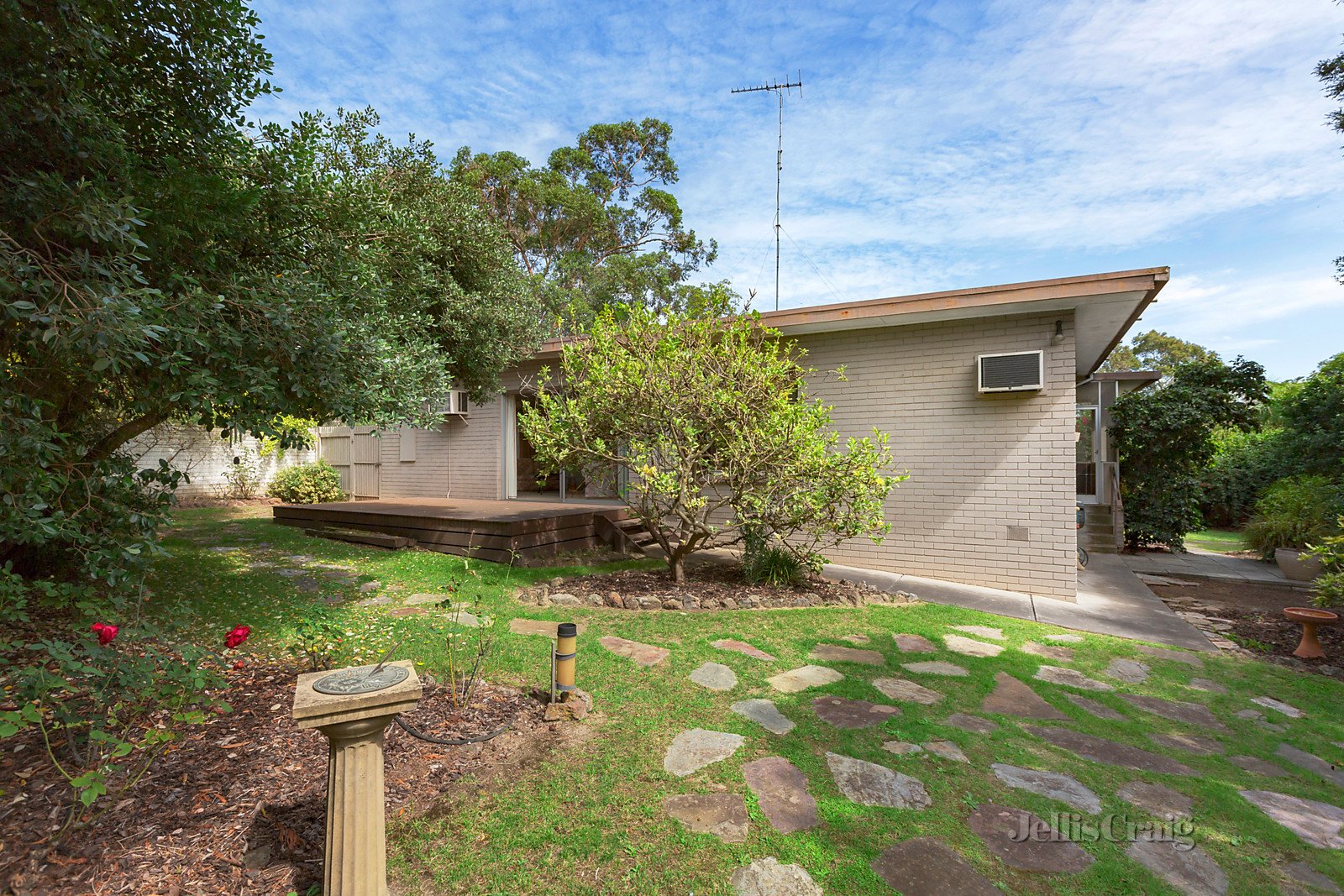 37 Main Road, Lower Plenty image 7