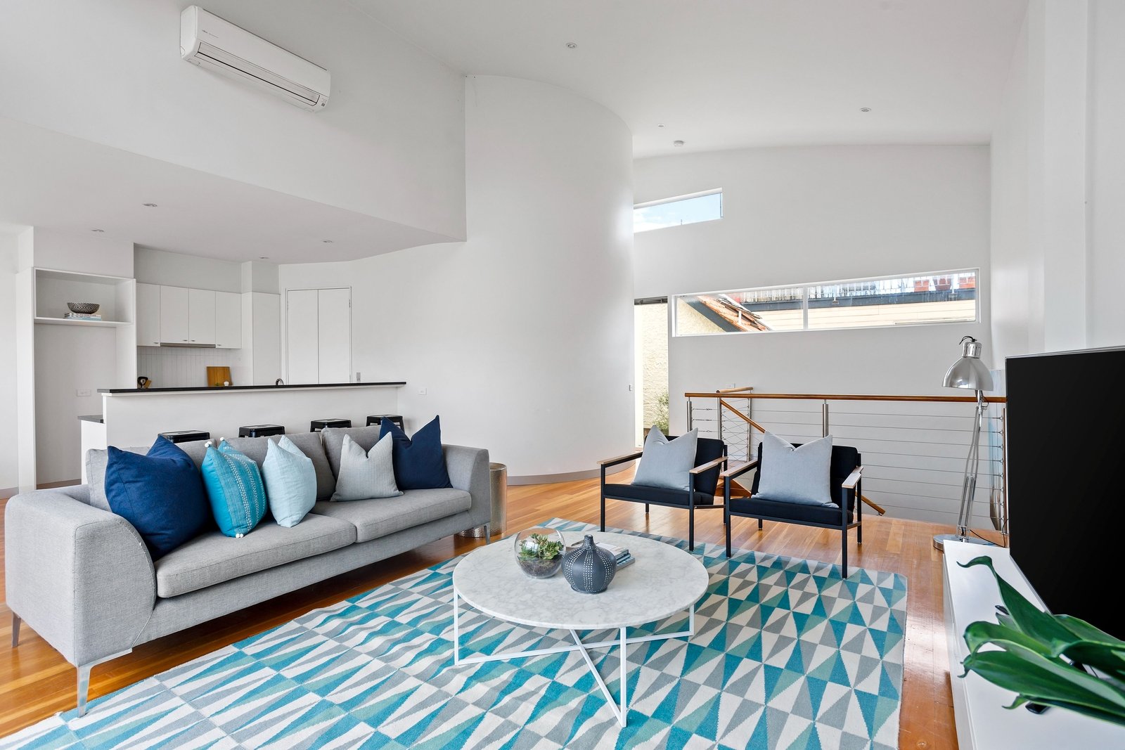 Property Gallery Thumbnail 3