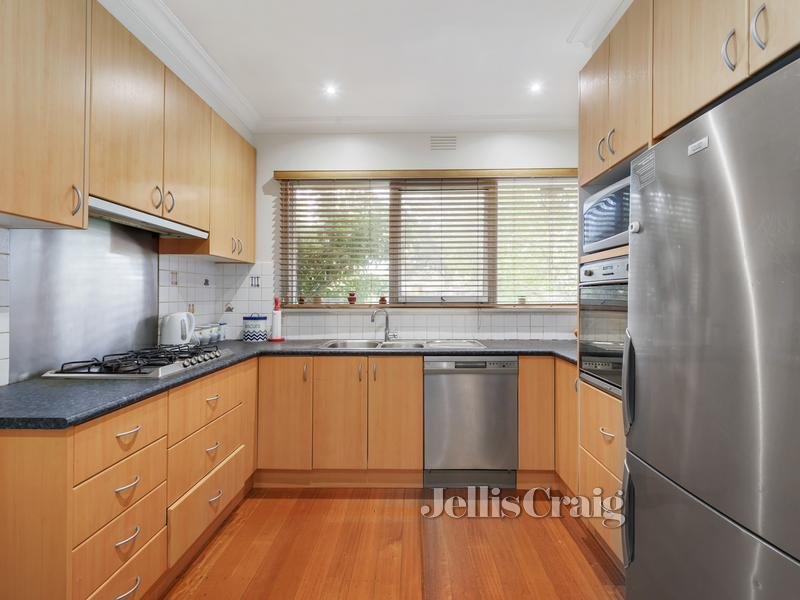 37 Maxia Road, Doncaster East image 4