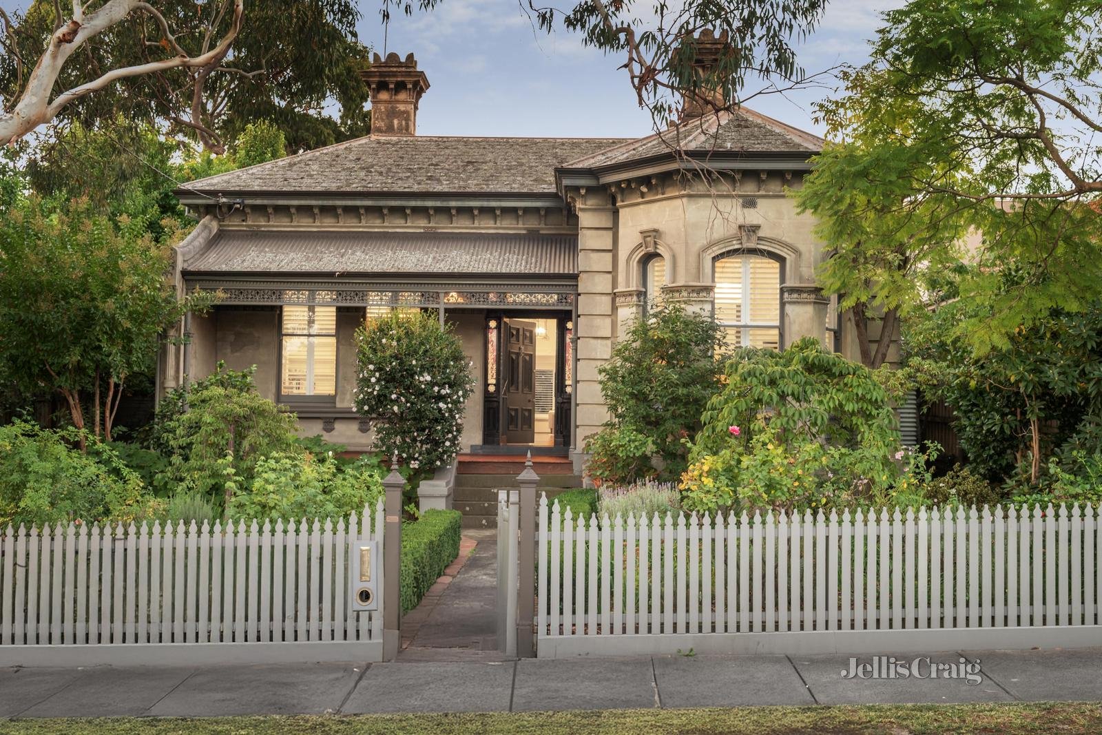 37 Mayston Street, Hawthorn East image 1
