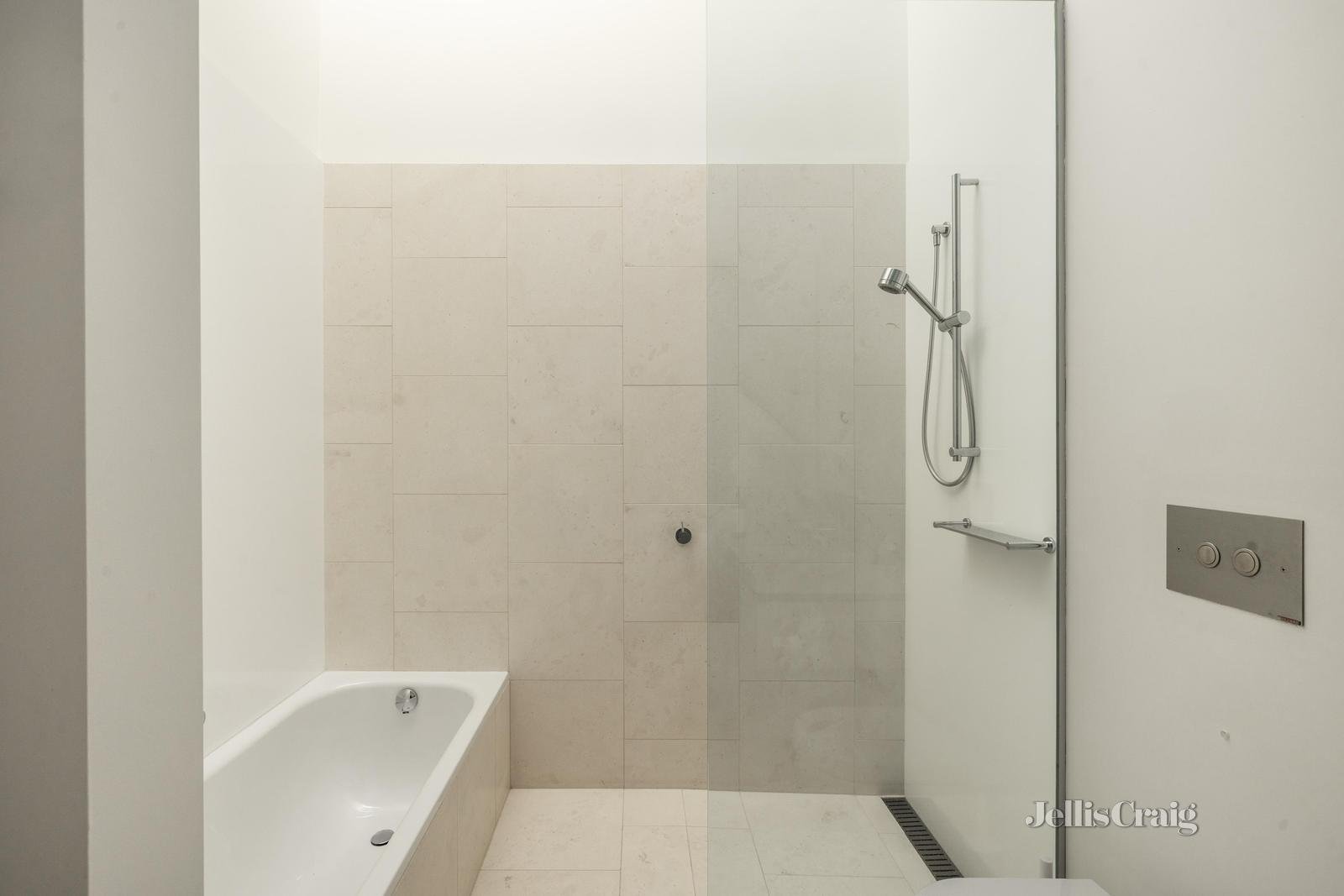 37 Mayston Street, Hawthorn East image 9