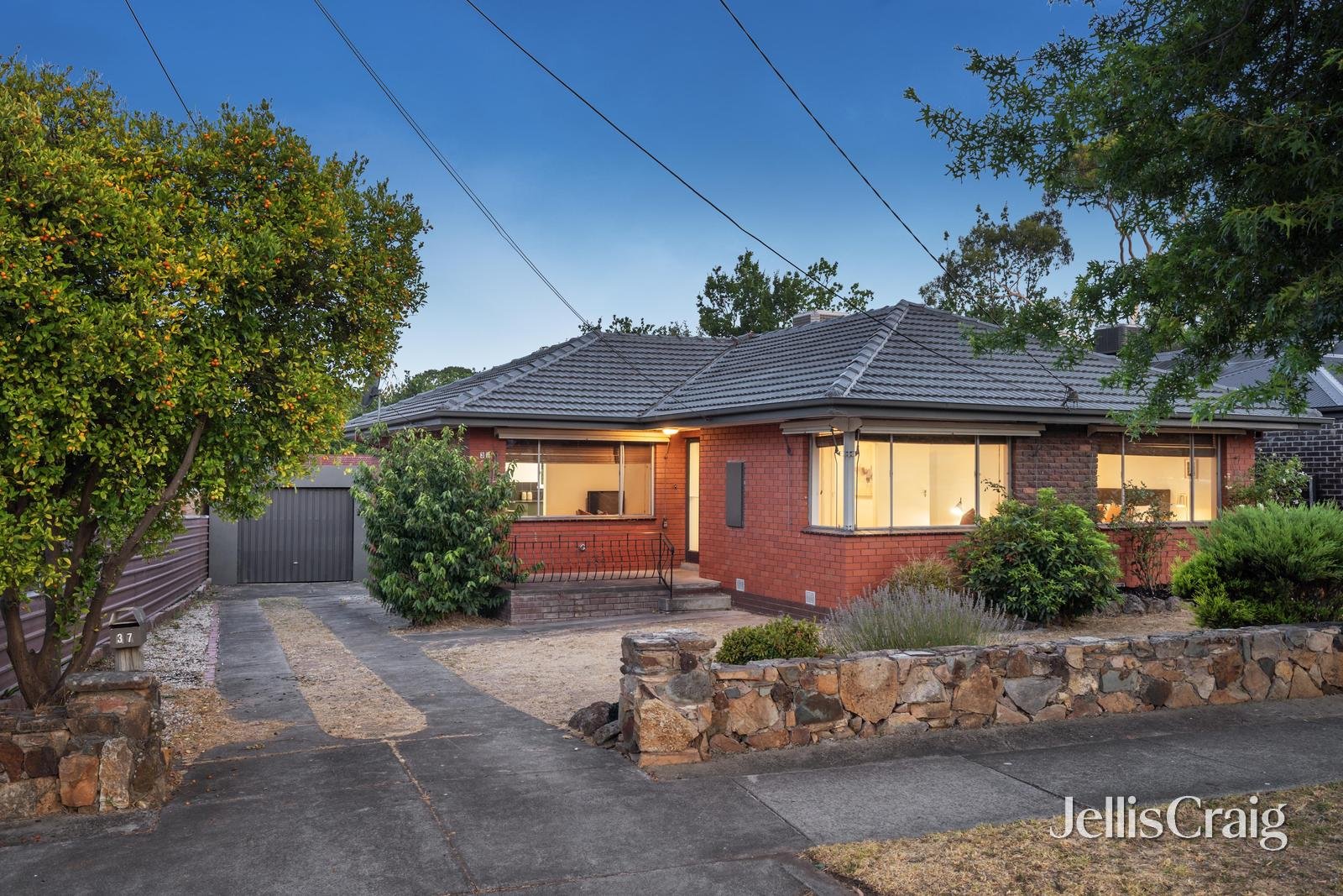37 McCulloch Street, Nunawading image 1