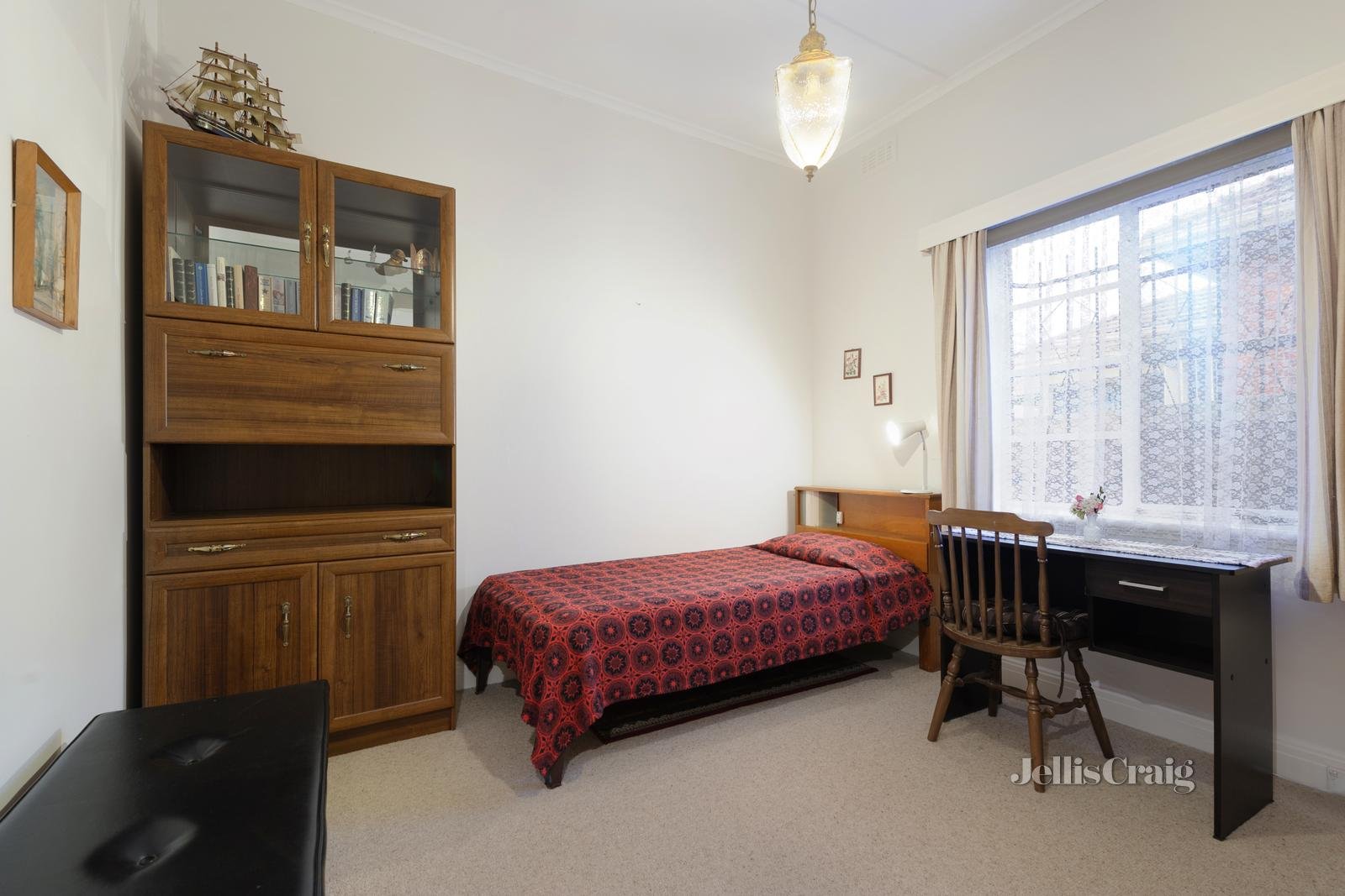 37 Monash Street, Box Hill South image 6