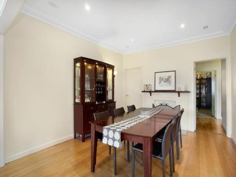 37 Moselle Street, Mont Albert North image 3