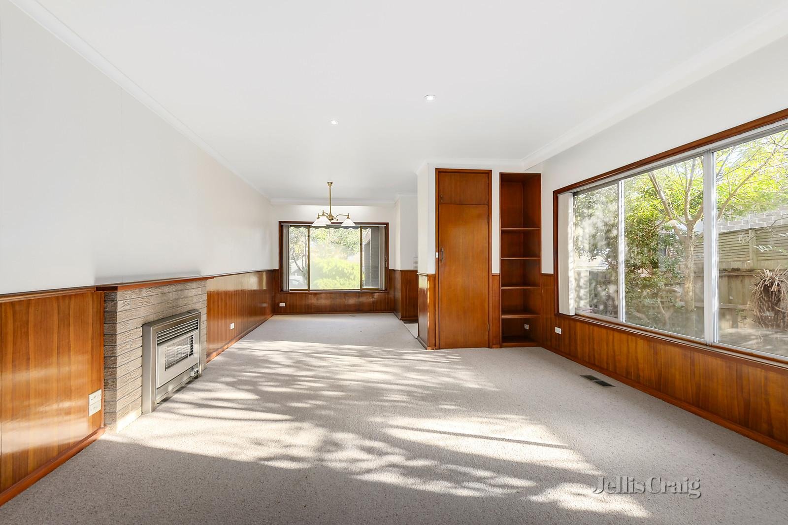 37 Nicholson Street, Nunawading image 2