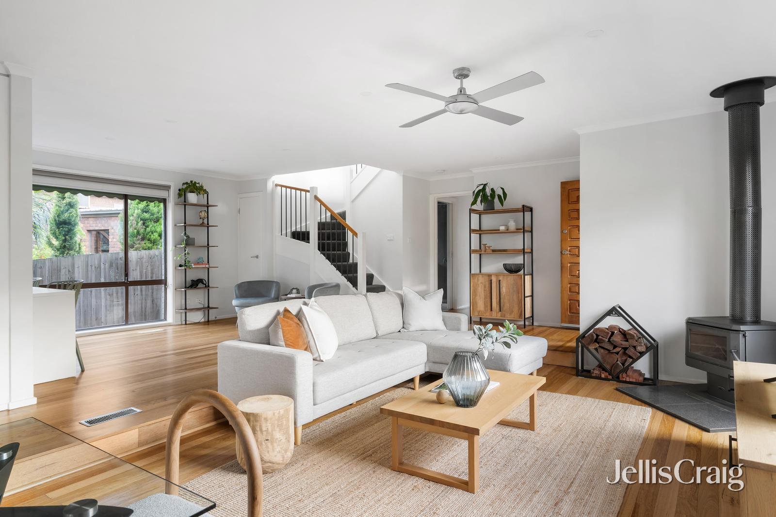 37 Olympic Avenue, Montmorency image 3