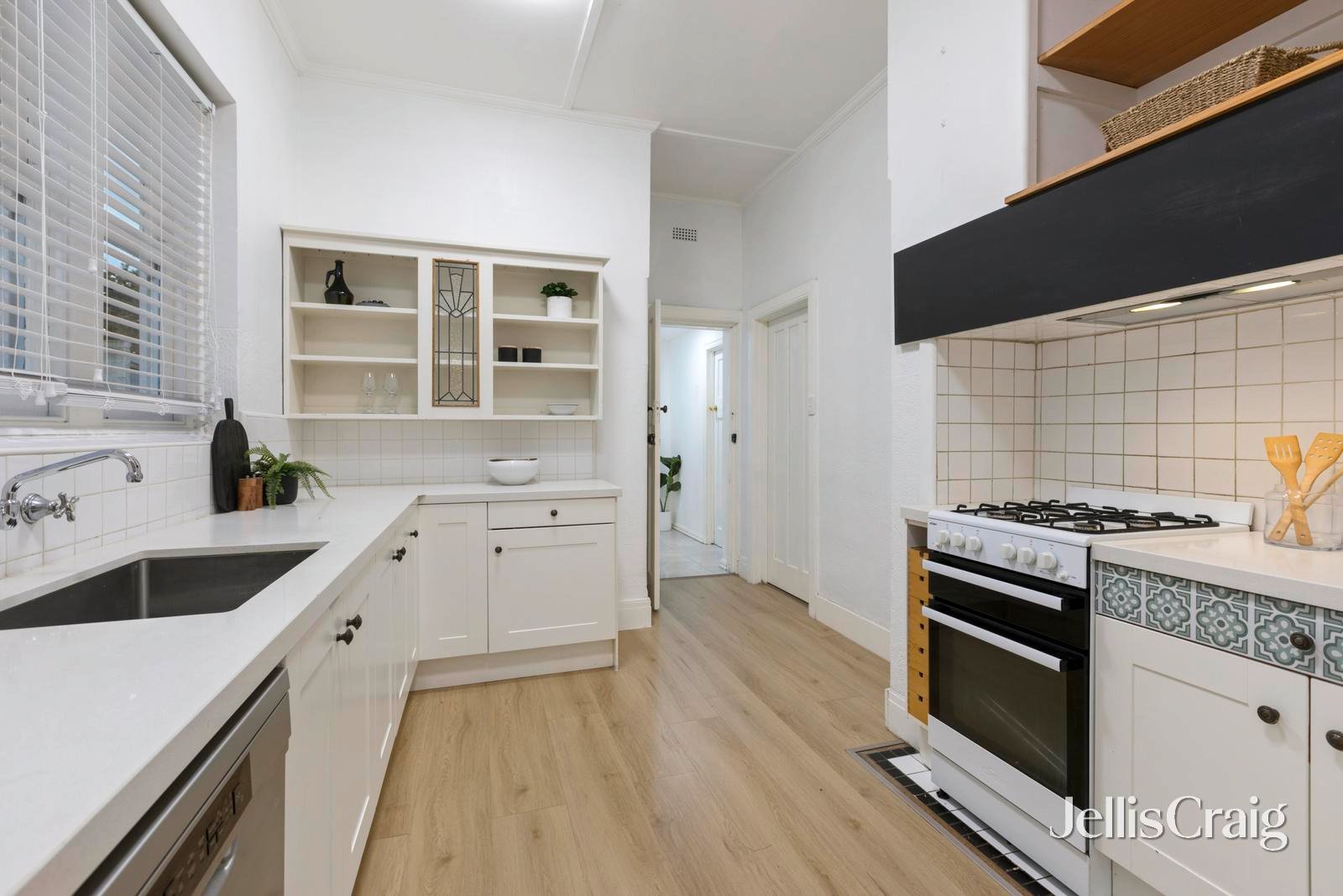 37 Queen Street, Ormond image 6