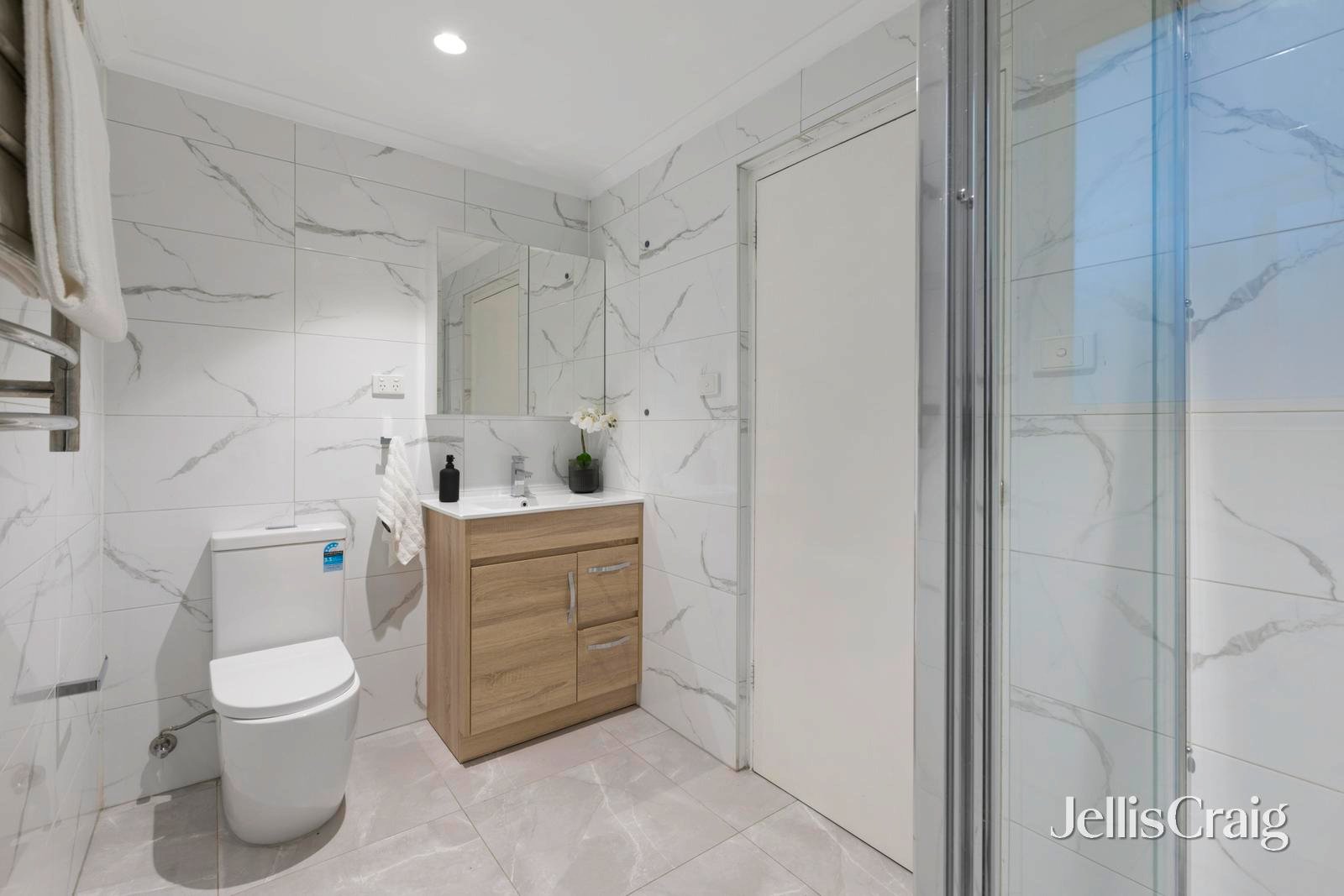 37 Queen Street, Ormond image 12