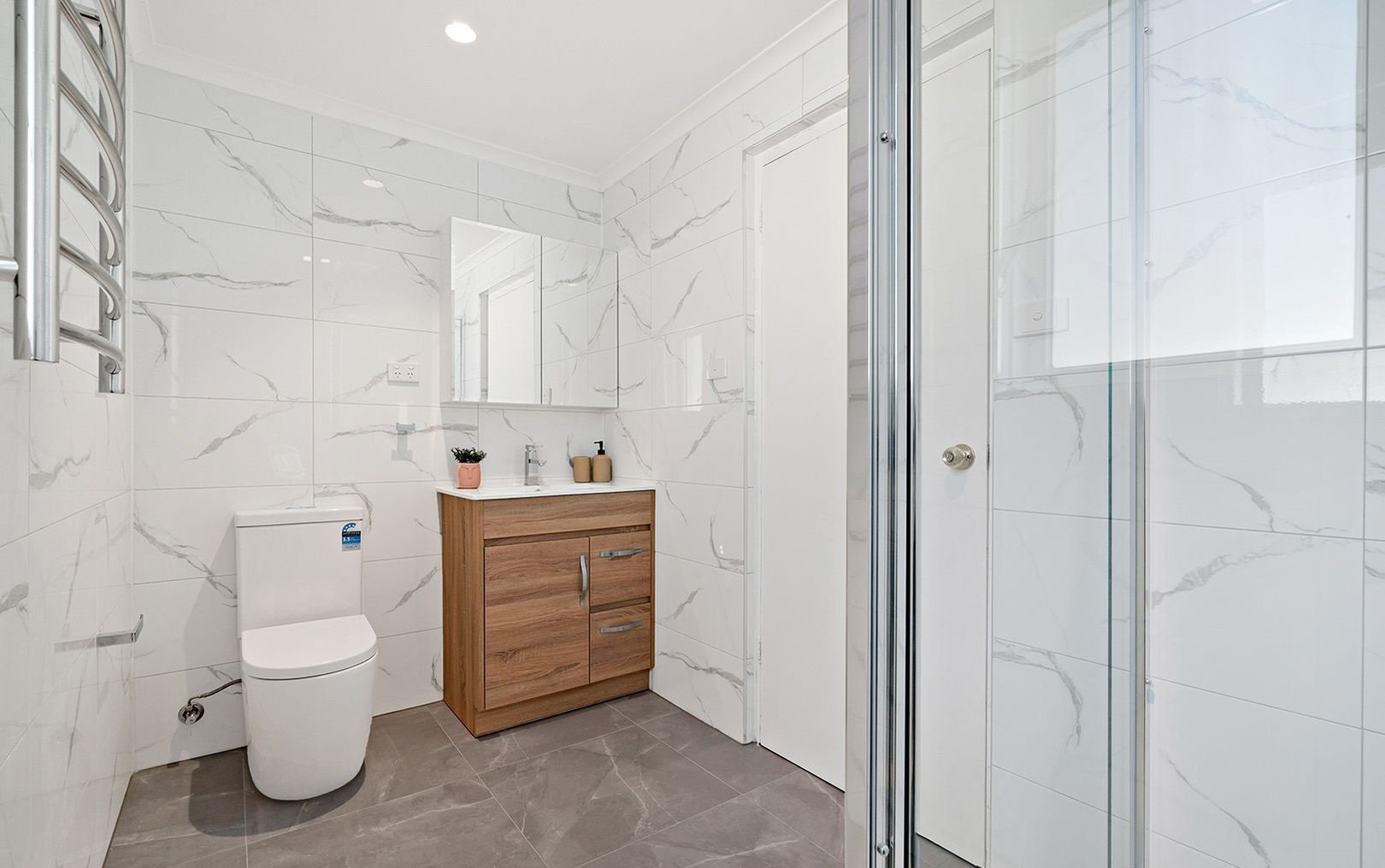 37 Queen Street, Ormond image 8
