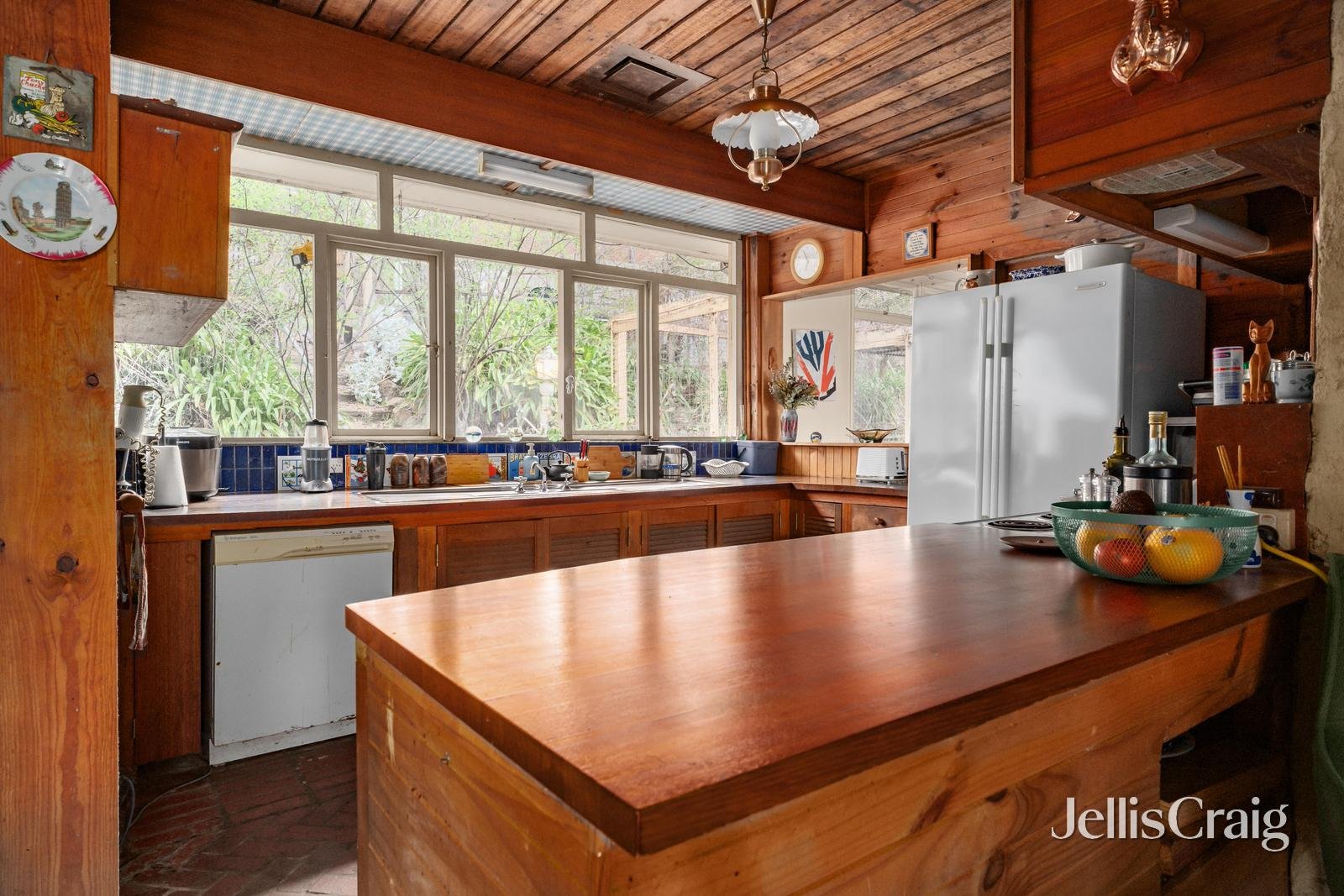 37 Rangeview Road, Lower Plenty image 5