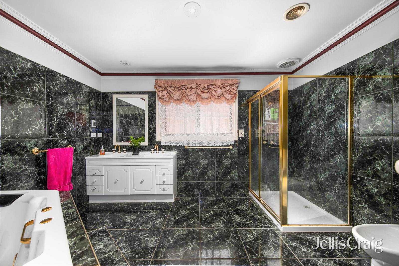 37 Rayner Street, Altona image 4