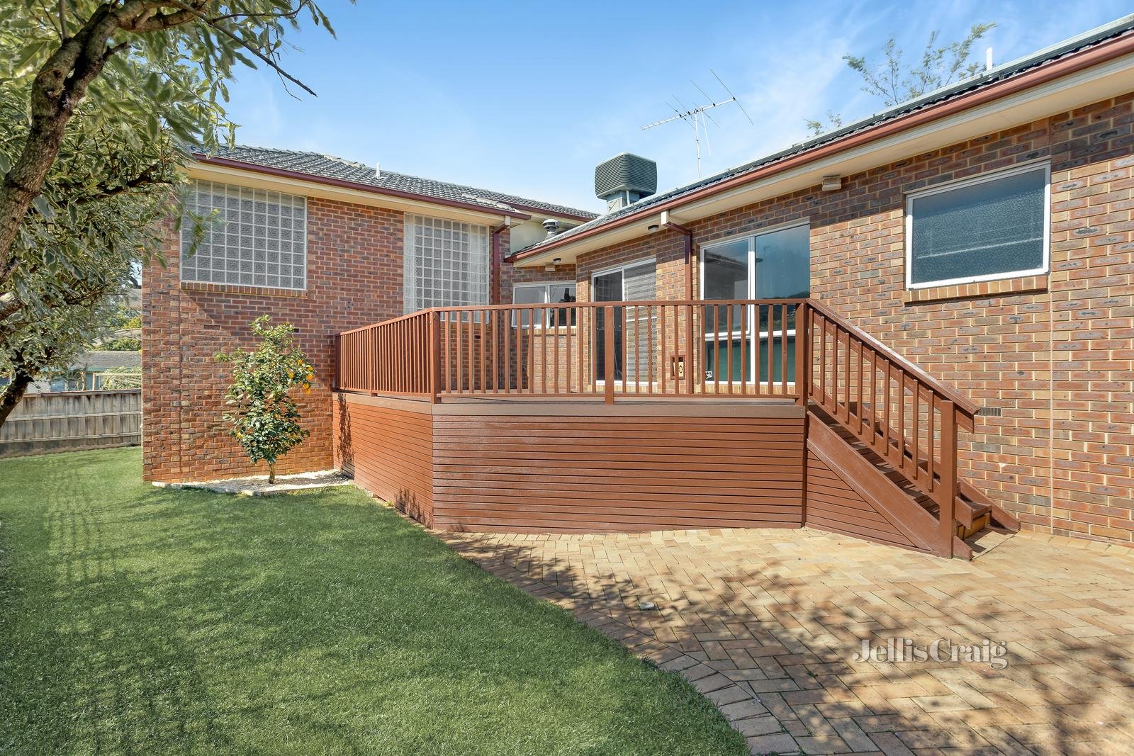 37 Rowitta Drive, Glen Waverley image 15