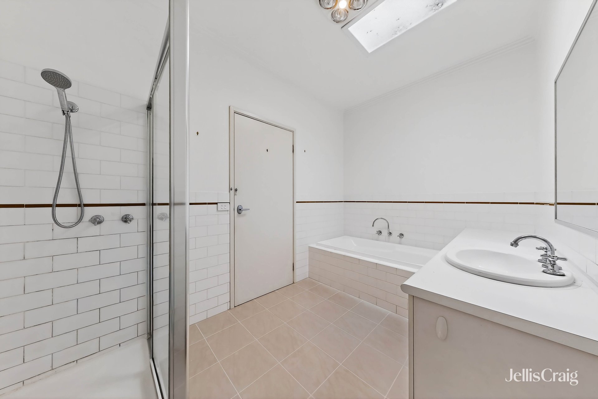 37 Sherbourne Street, Essendon image 13