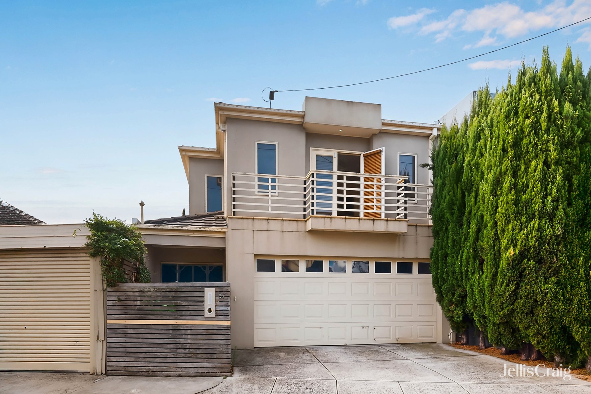 37 Sherbourne Street, Essendon image 1