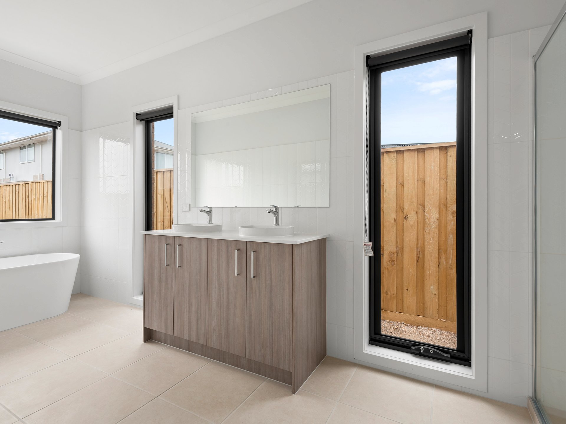 Property Gallery Thumbnail 5