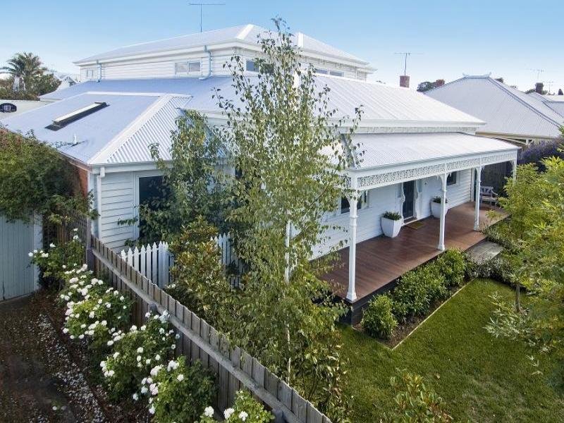 37 Stinton Avenue, Newtown image 18