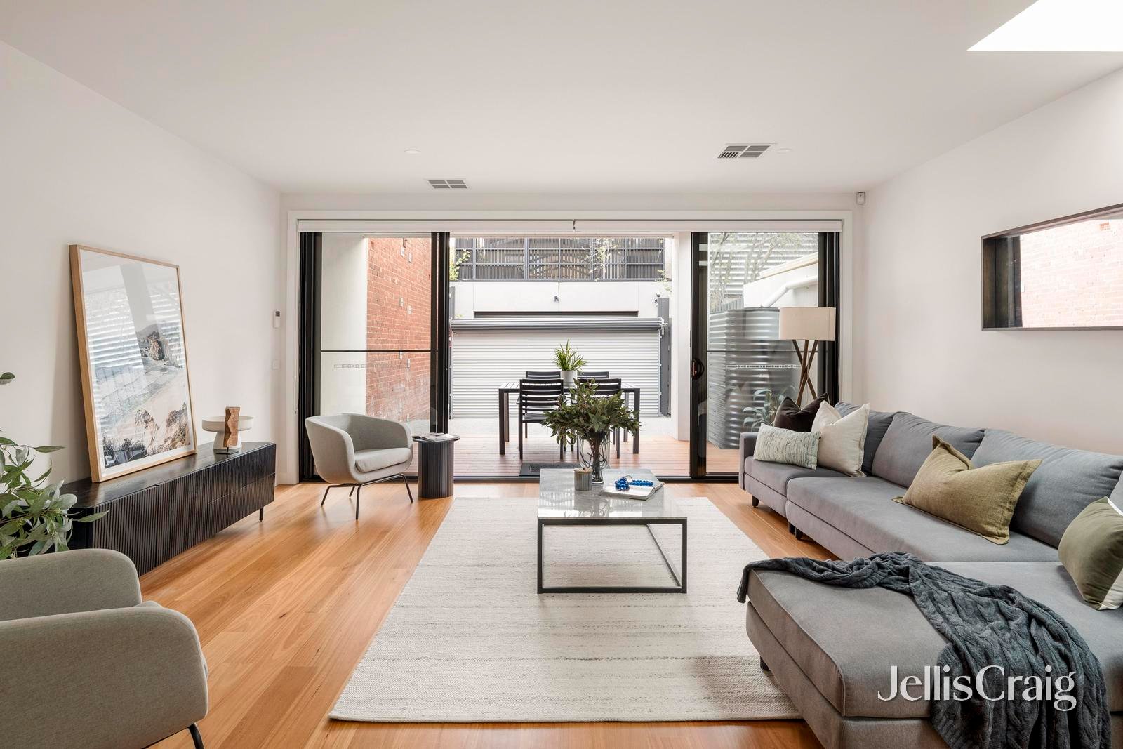 37 Studley Street, Abbotsford image 3