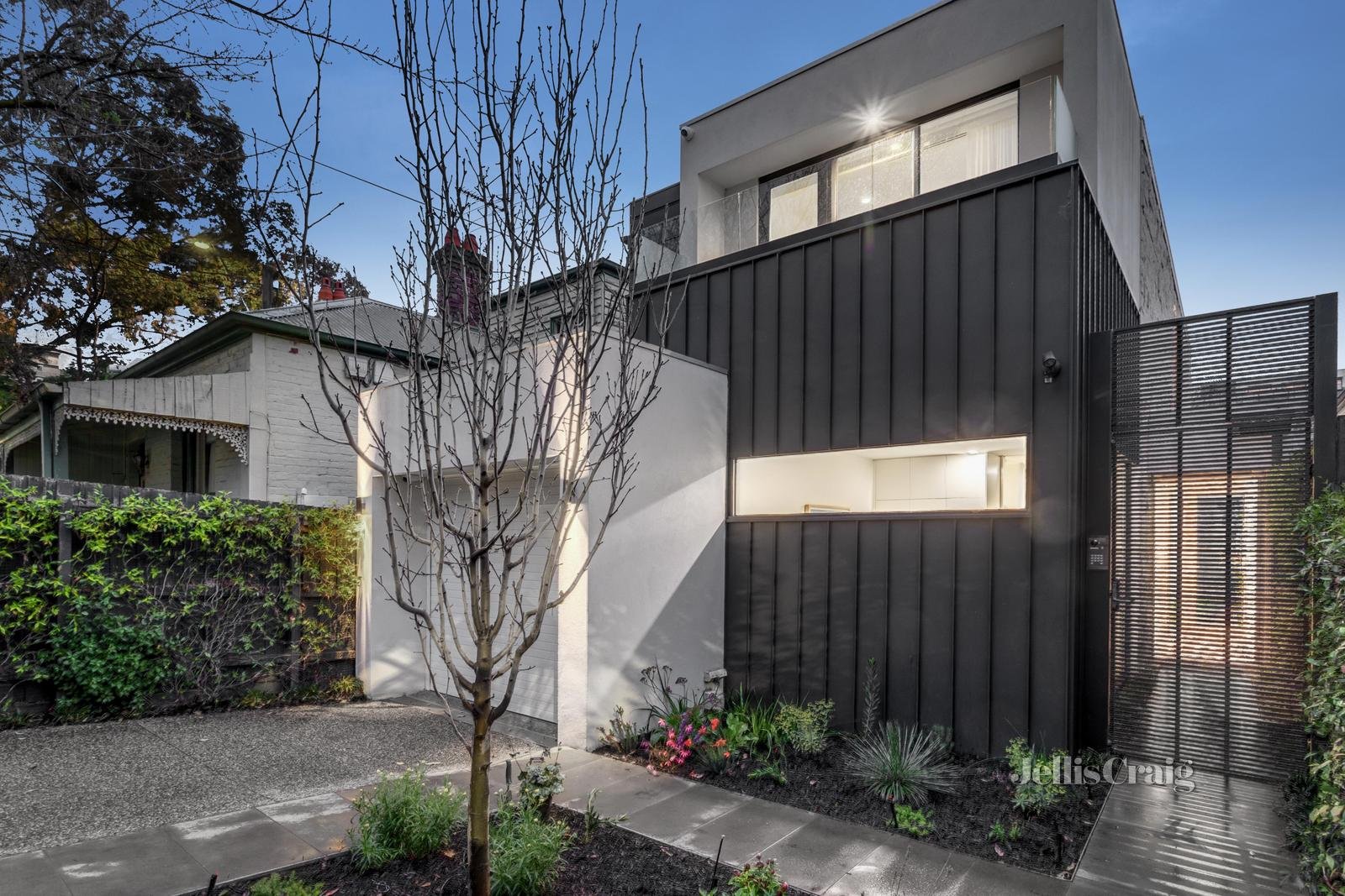 37 Surrey Road, South Yarra image 1