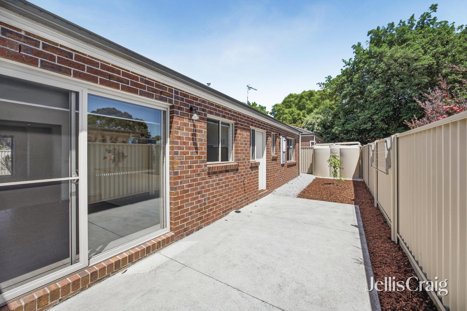 3/7 Symons Street, Wendouree image 8