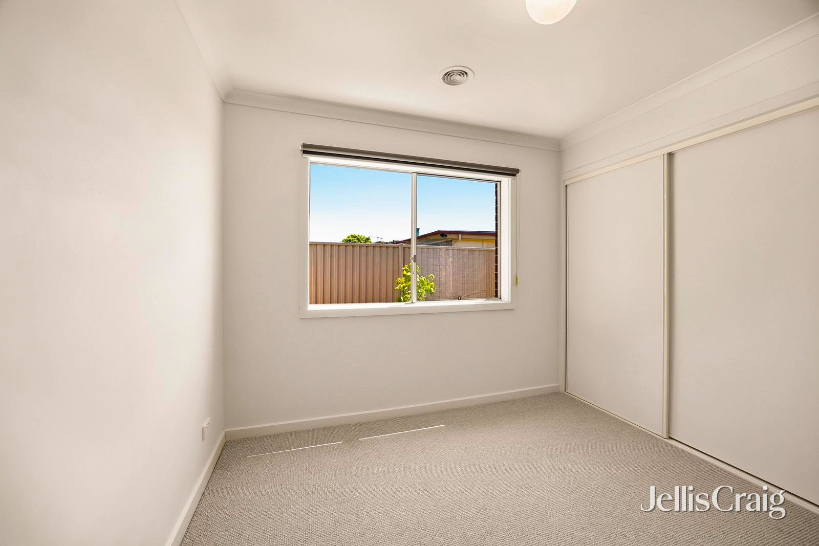 3/7 Symons Street, Wendouree image 13