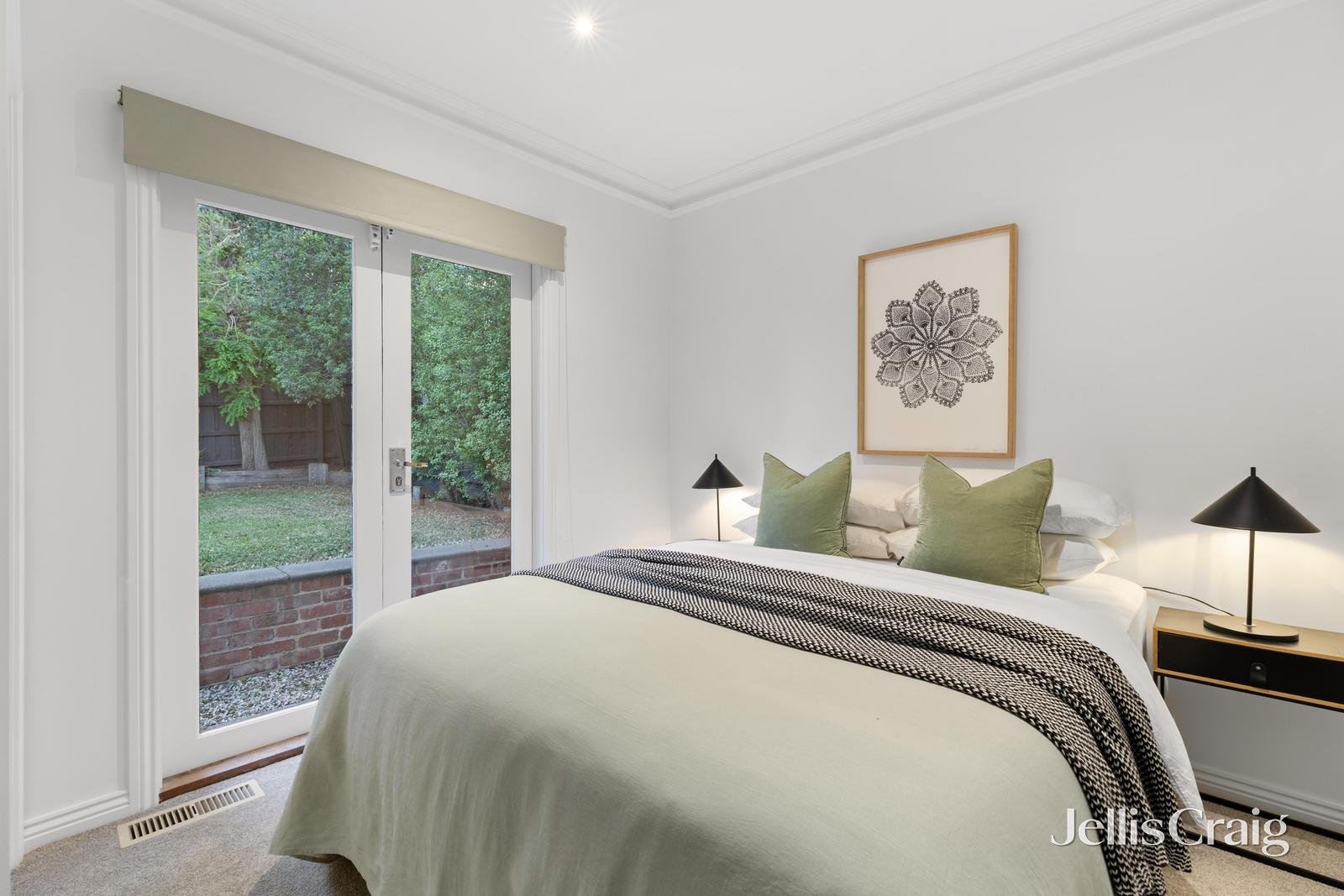 37 Toogoods Rise, Box Hill North image 10