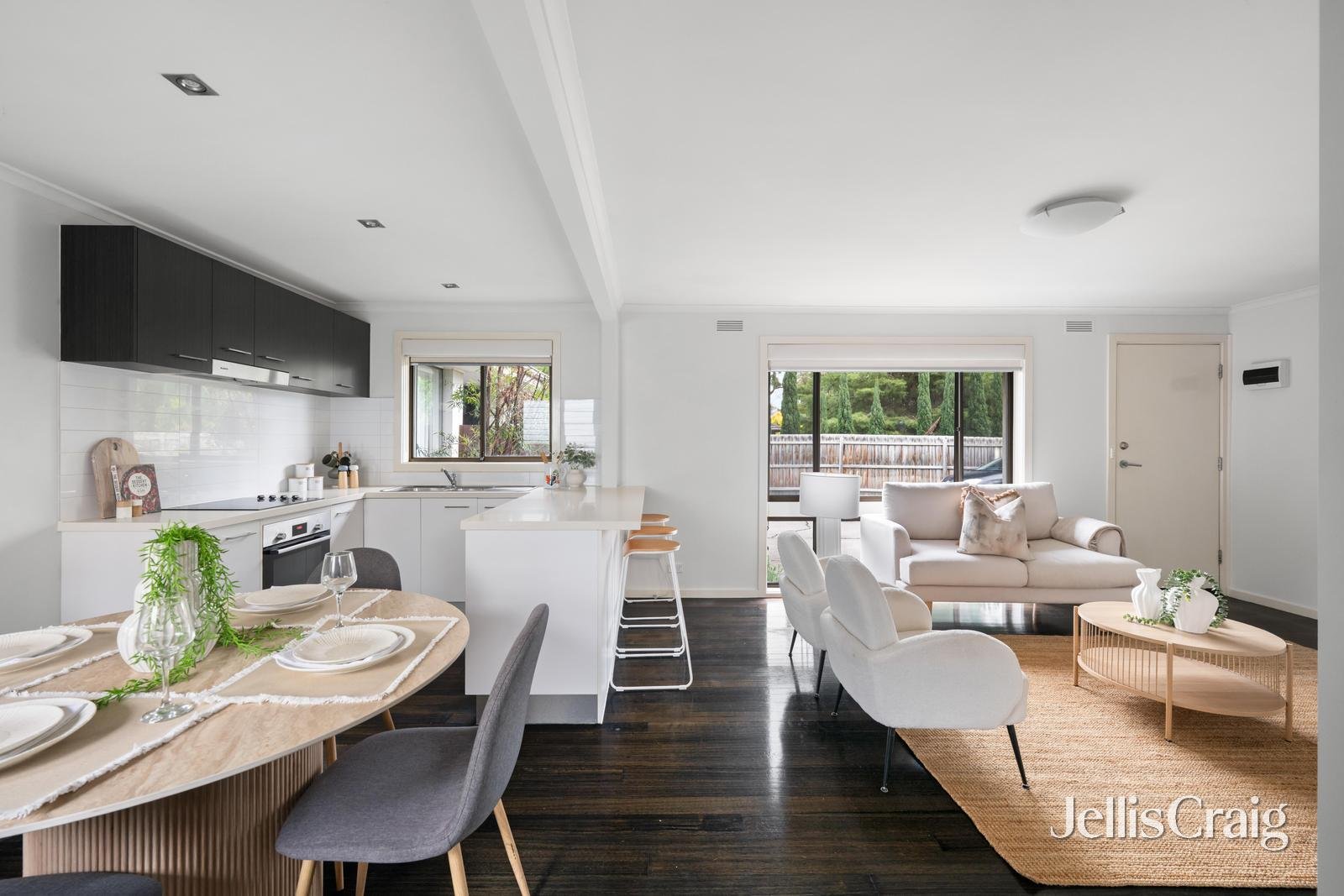 3/7 Trafford Street, Brunswick image 2