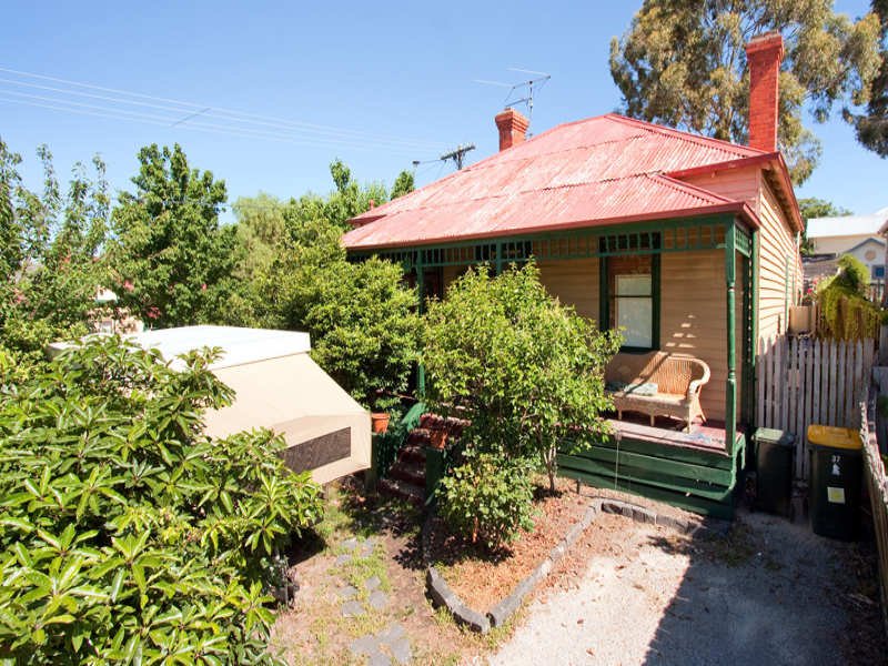 37 Tyne Street, Box Hill North image 4