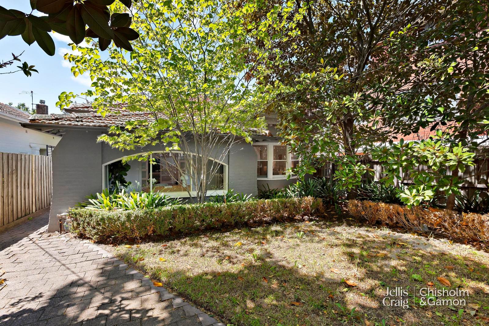 37 Vautier Street, Elwood image 1