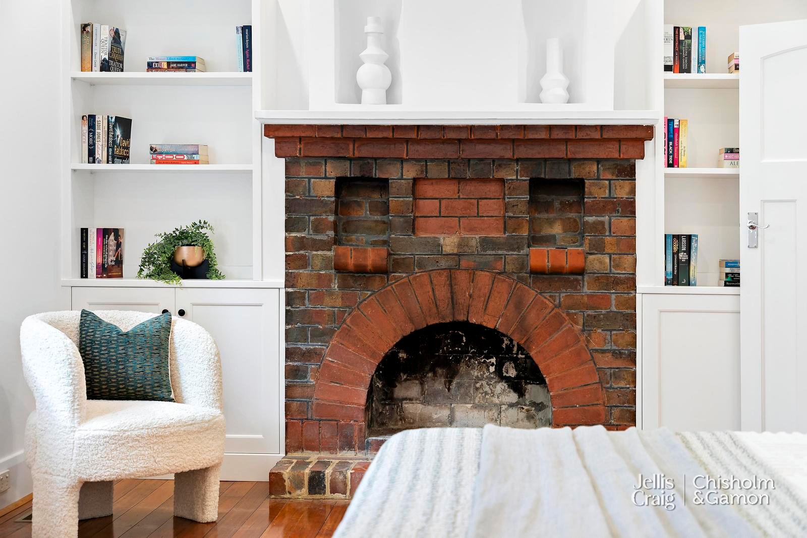 37 Vautier Street, Elwood image 12